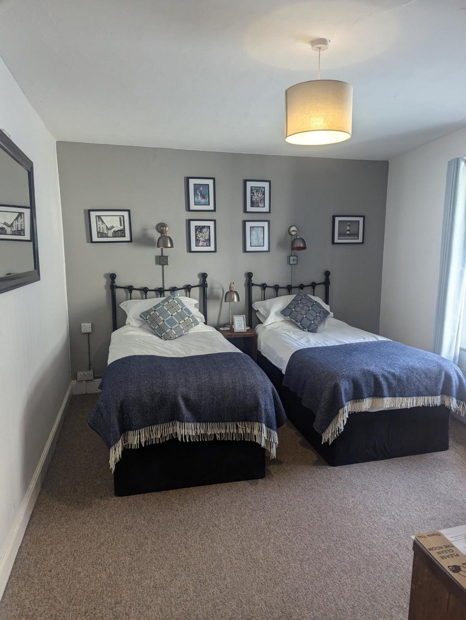 Hotel The Crown Aldbourne Pokoj fotografie